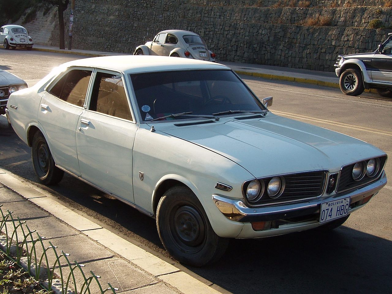 日本の名車】トヨタ コロナ マークⅡの歴史4代 | マジックガレージ高松